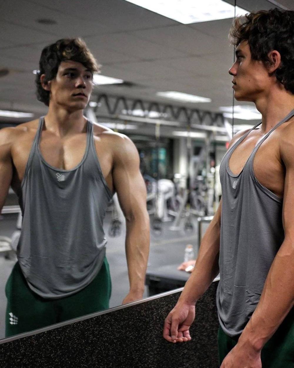 CLASSIC STRINGER - GRAY