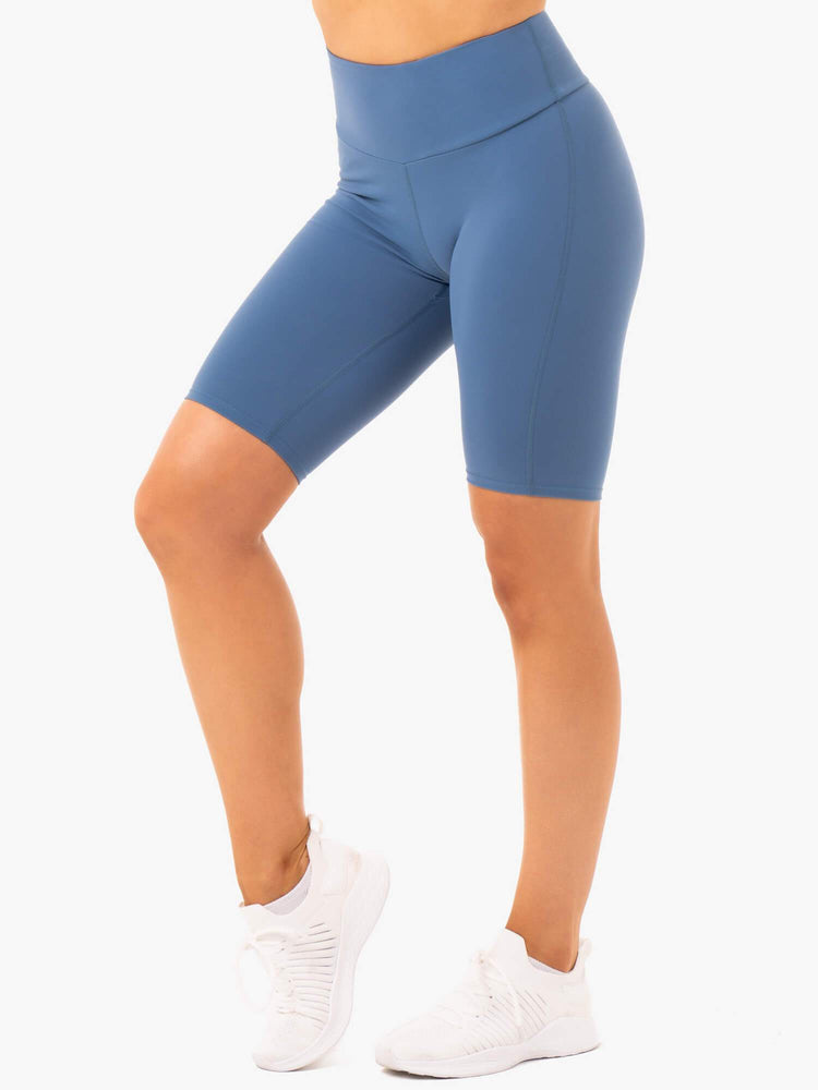 STAPLES BIKE SHORTS