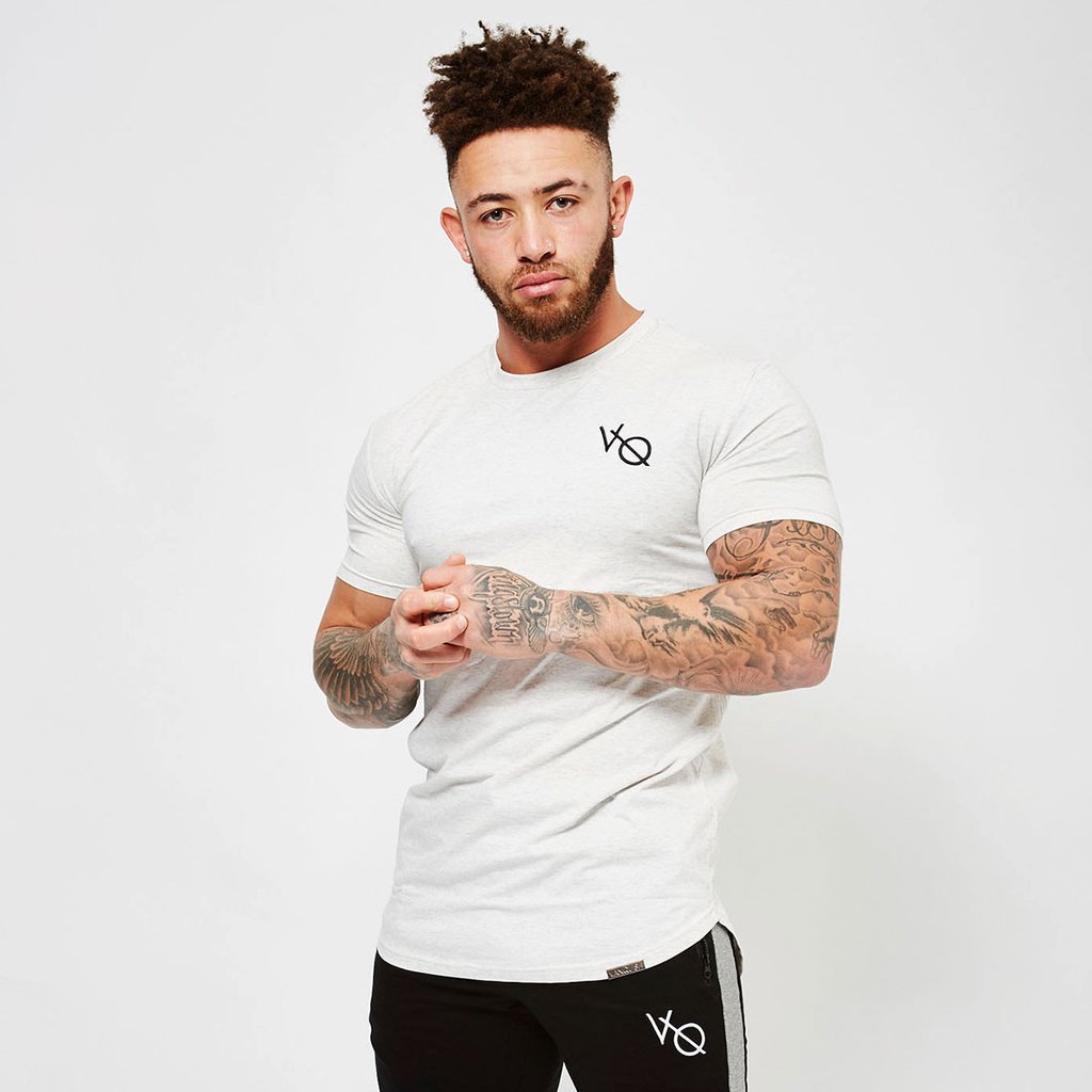 VANQUISH ESSENTIAL WHITE SHORT SLEEVED T SHIRT